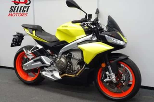 APRILIA TUONO (2016) thumbnail 4