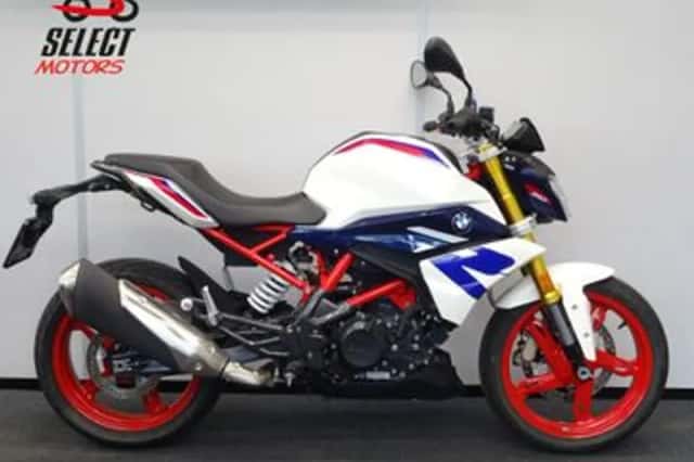 BMW G (2021) thumbnail 1