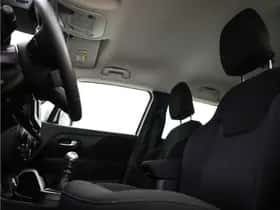 Jeep Renegade (2020) thumbnail 8