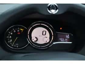 Renault Mégane (2012) thumbnail 12