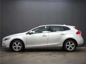 Volvo V40 (2017) thumbnail 13