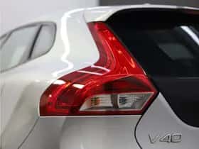 Volvo V40 (2017) thumbnail 18