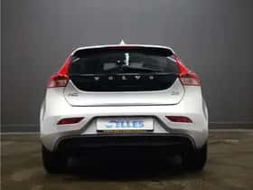 Volvo V40 (2017) thumbnail 19