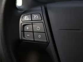 Volvo V40 (2017) thumbnail 26