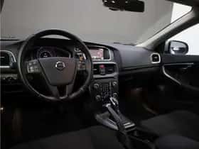 Volvo V40 (2017) thumbnail 31