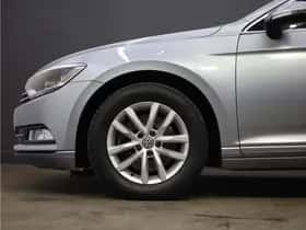 Volkswagen Passat (2019) thumbnail 26