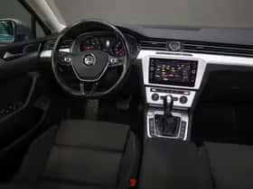 Volkswagen Passat (2019) thumbnail 10