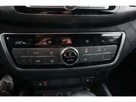 SsangYong Rexton thumbnail 16