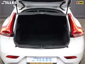 Volvo V40 thumbnail 21