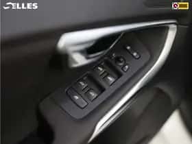 Volvo V40 thumbnail 22