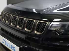 Jeep Compass (2022) thumbnail 17