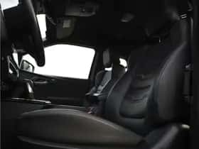 Isuzu D-Max (2024) thumbnail 6