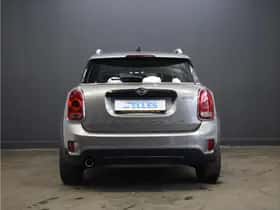 MINI Countryman (2018) thumbnail 5