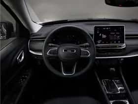 Jeep Compass (2023) thumbnail 2