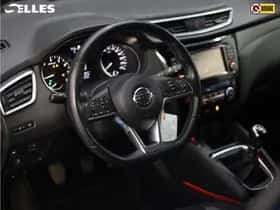 Nissan Qashqai (2017) thumbnail 6