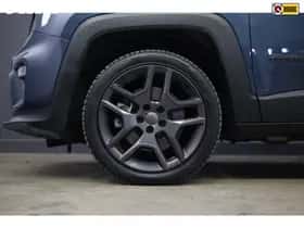 Jeep Renegade thumbnail 29