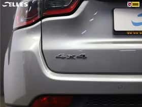 Jeep Compass thumbnail 30