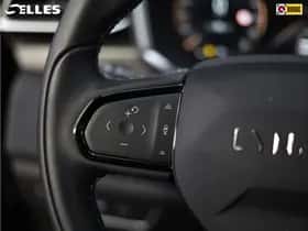 Lynk & Co 01 thumbnail 12