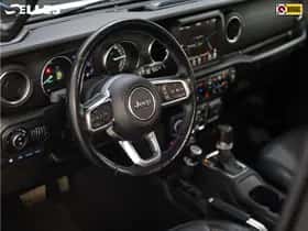 Jeep Wrangler (2022) thumbnail 7