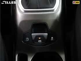 Jeep Renegade (2020) thumbnail 21