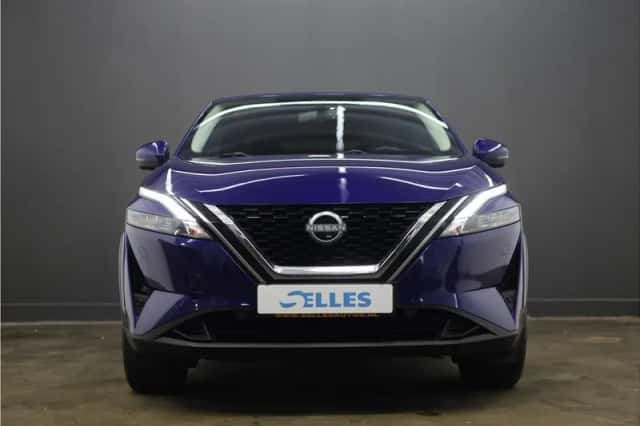 Nissan Qashqai (2023) thumbnail 4