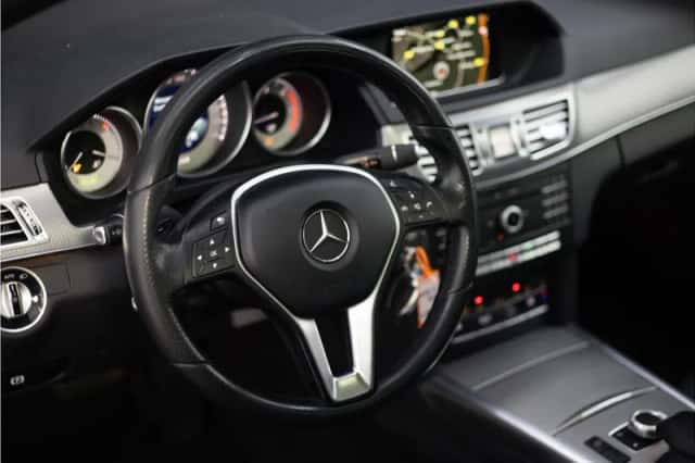 Mercedes-Benz E-Klasse (2015) thumbnail 6