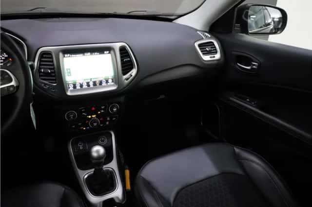 Jeep Compass (2019) thumbnail 5