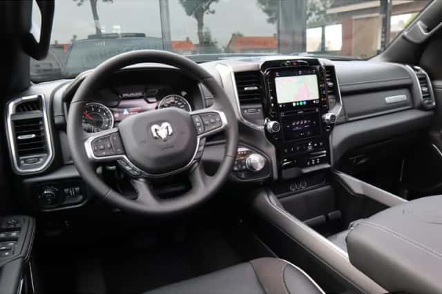 Dodge Ram (2024) thumbnail 2