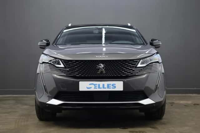 Peugeot 3008 (2022) thumbnail 5