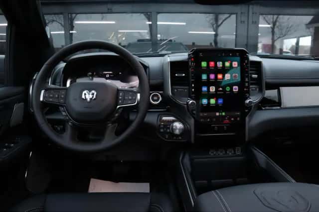 Dodge Ram (2024) thumbnail 2