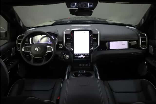 Dodge Ram (2024) thumbnail 2