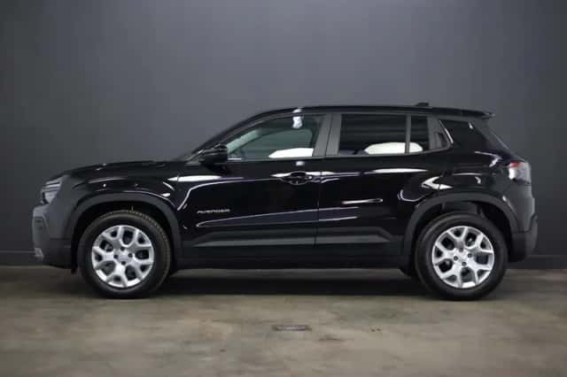 Jeep Avenger (2024) thumbnail 4
