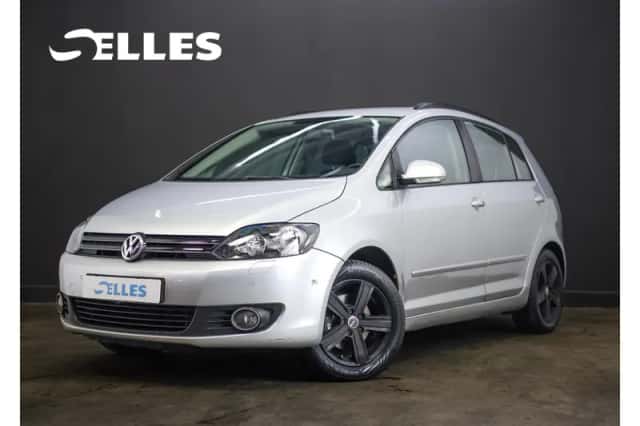Volkswagen Golf (2010) thumbnail 1