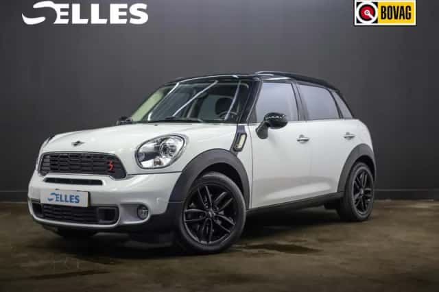 MINI Countryman (2011) thumbnail 1