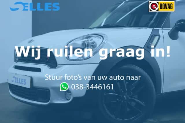 MINI Countryman (2011) thumbnail 3