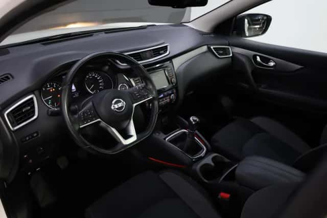 Nissan Qashqai (2019) thumbnail 5