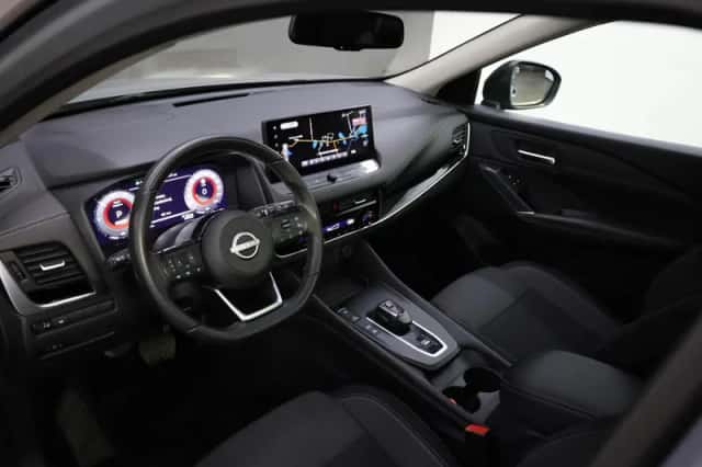 Nissan Qashqai (2023) thumbnail 2