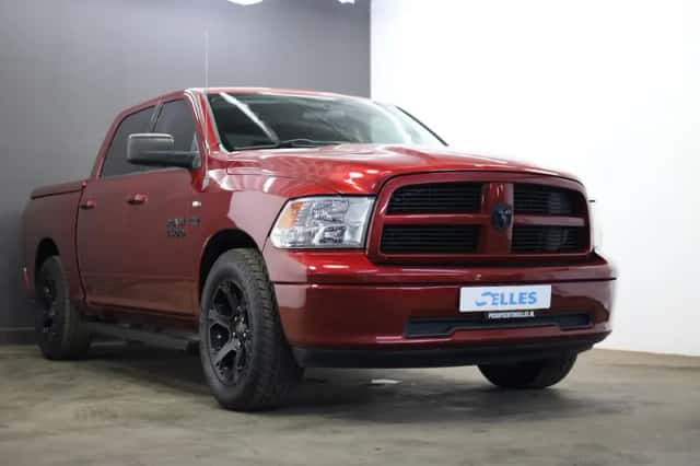 Dodge Ram (2011) thumbnail 4
