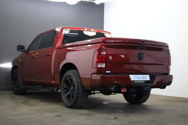 Dodge Ram (2011) thumbnail 5