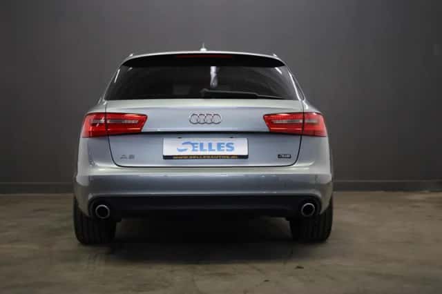 Audi A6 (2012) thumbnail 5