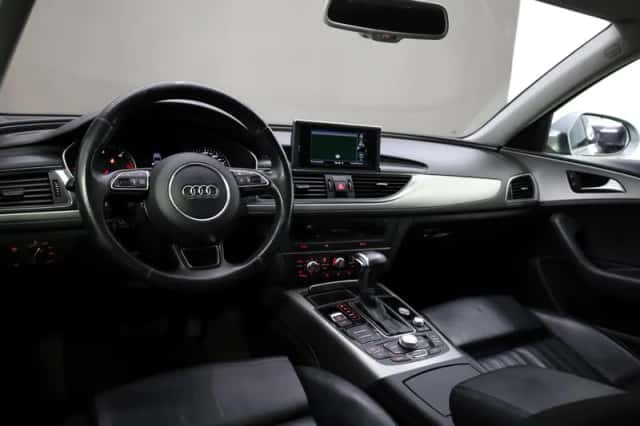 Audi A6 (2012) thumbnail 6