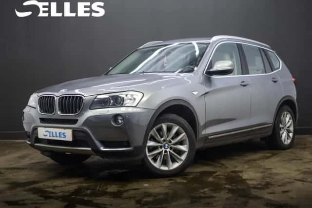 BMW X3 (2011) thumbnail 1