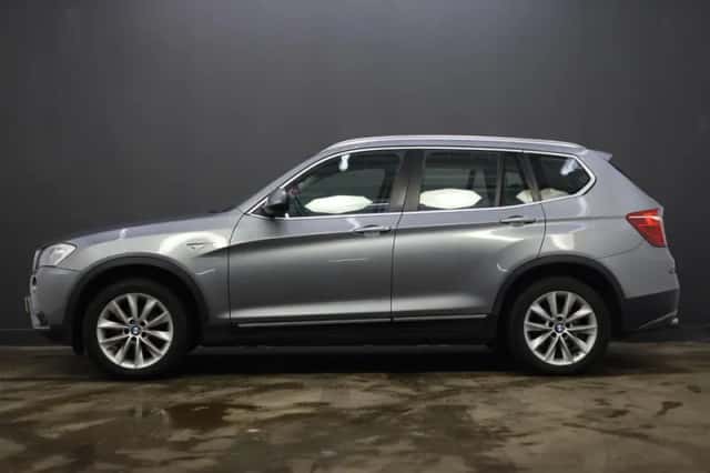 BMW X3 (2011) thumbnail 5
