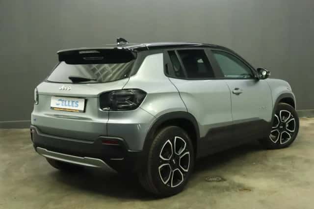 Jeep Avenger (2025) thumbnail 4