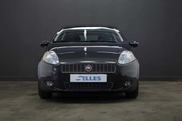 Fiat Grande Punto (2008) thumbnail 4