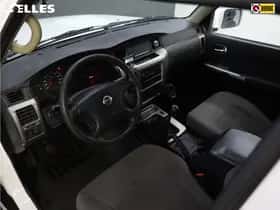 Nissan Patrol (2005) thumbnail 21