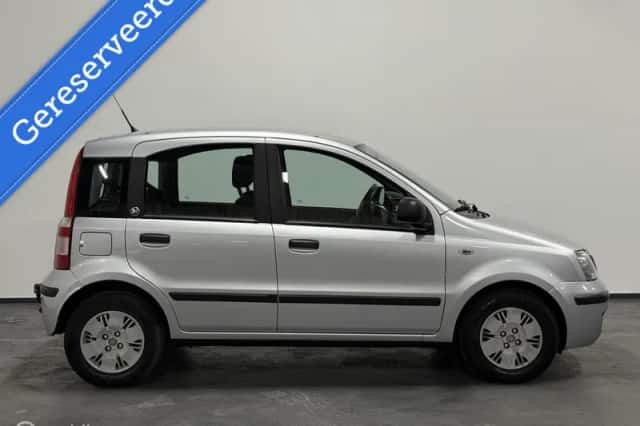 Fiat Panda (2010) thumbnail 3