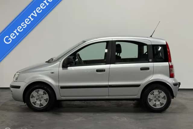 Fiat Panda (2010) thumbnail 4