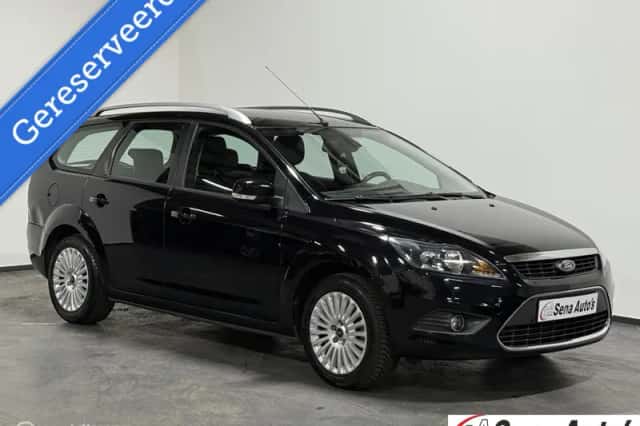 Ford Focus (2009) thumbnail 3
