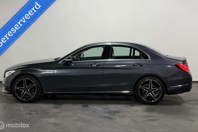 Mercedes-Benz C-Klasse (2015) thumbnail 4